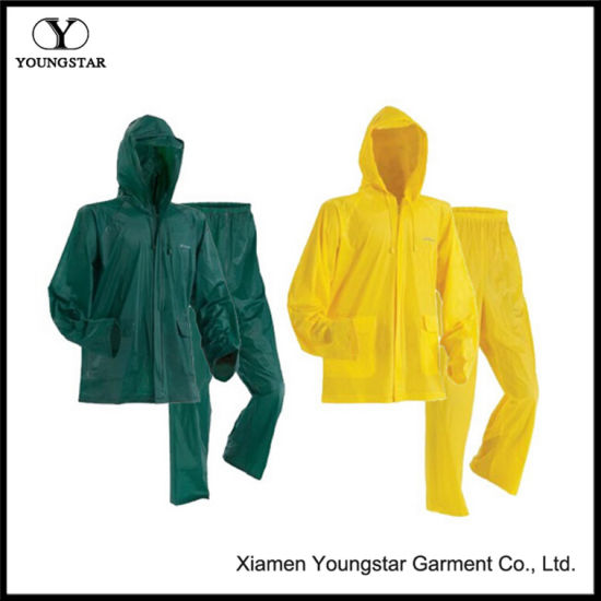 Wholesale PVC Polyester Raincoat Rainwear Adult Rain Coat Rain Suit with Hood